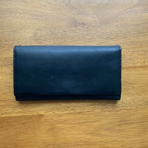 HOBO Fold Wallet in Black Leather